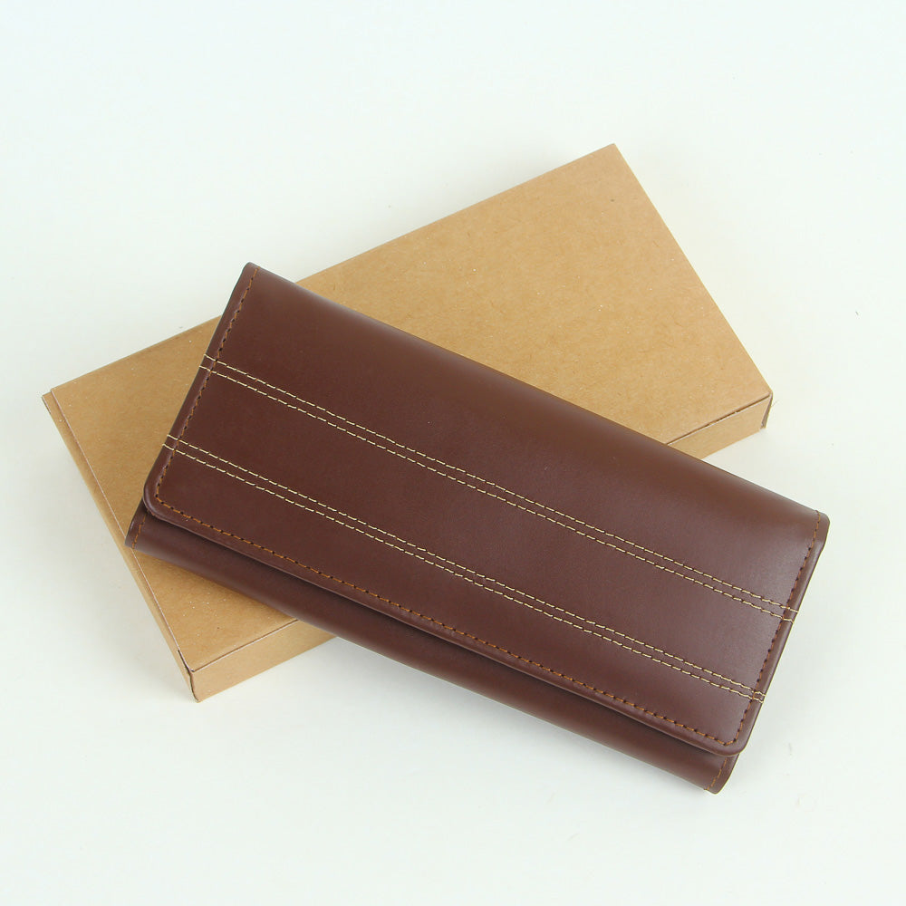 Woman's genuine leather wallet brown with thread design