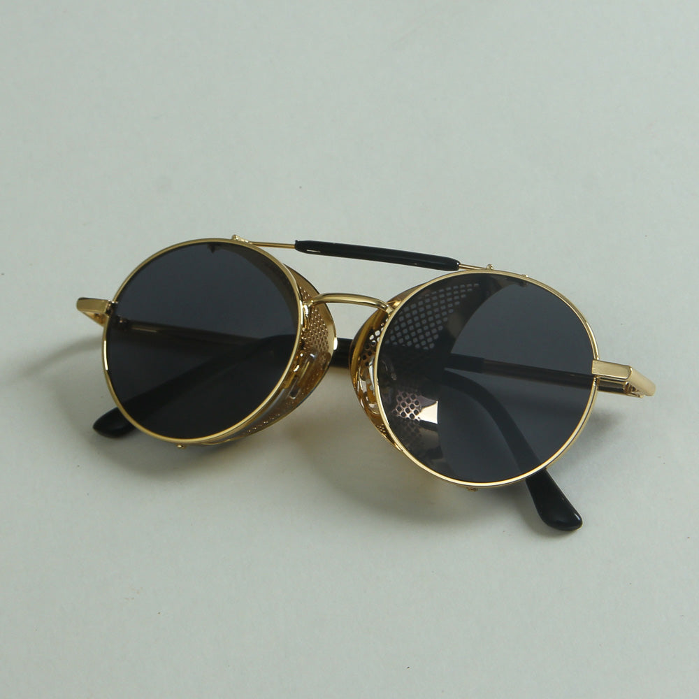 Sunglasses Fancy Golden Frame with Black CR