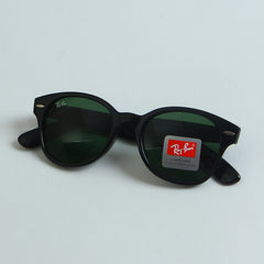 Black Frame Sunglasses with Green Shade R.B4141