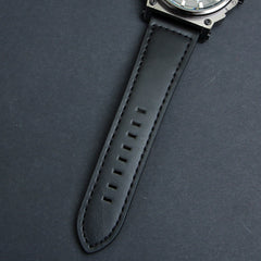 Mens Analog Wrist Watch With Date & Time Black