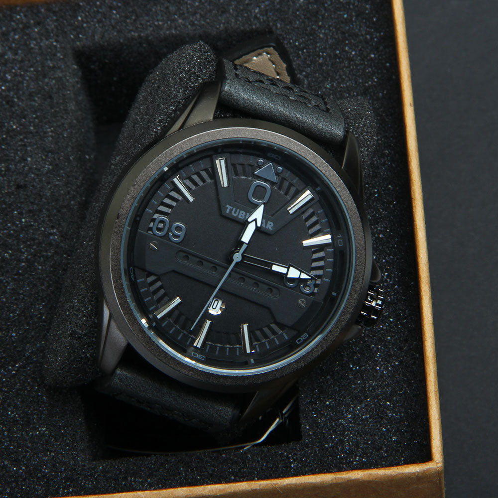 Mens Analog Wrist Watch With Date & Time Grey Straps
