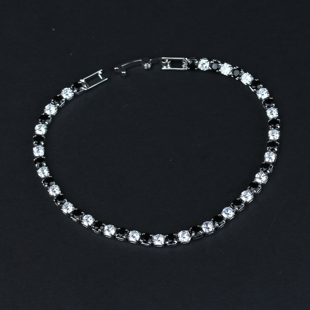 Woman's Bracelet W-Black