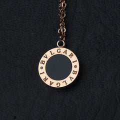 Womens Fancy Black Necklace