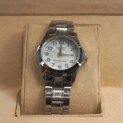 Woman Chain Watch Silver White