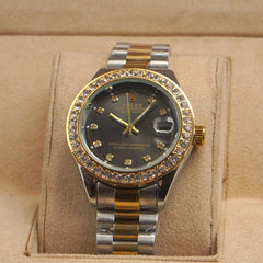 Two Tone Womans Silver Chain Wrist Watch With Black Dial