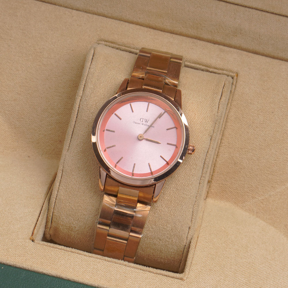 Woman Chain Wrist Watch Rosegold Dial Pink Dial