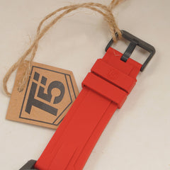 T5 Men’s Watch H3918E – Stylish Stainless Steel Chronograph Design with Premium Finish Red Color
