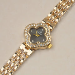 Woman's Golden Chain Watch with Black dial