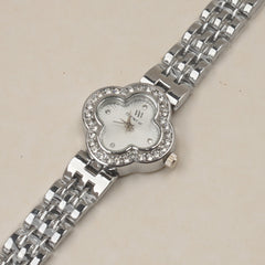 Woman's Silver Chain Watch with Silver dial
