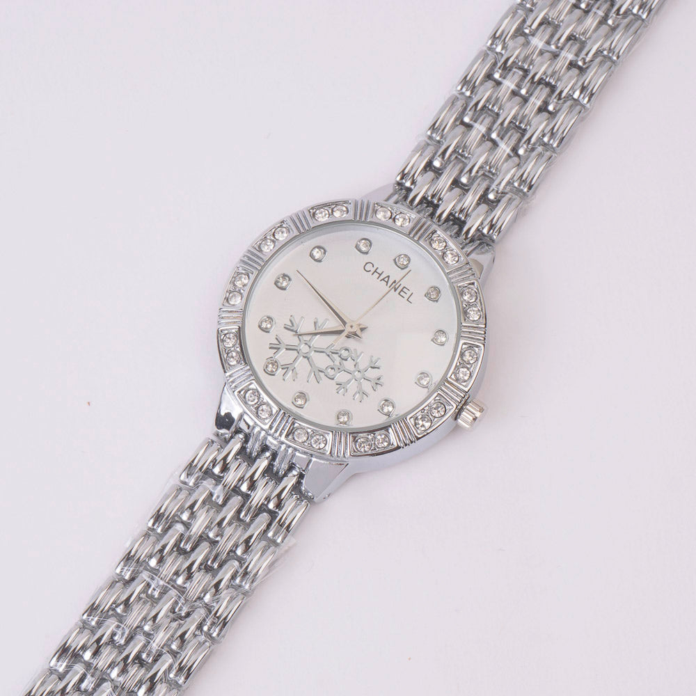 Women Chain Watch Silver White