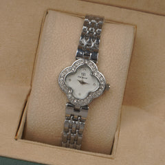 Woman's Silver Chain Watch with Silver dial