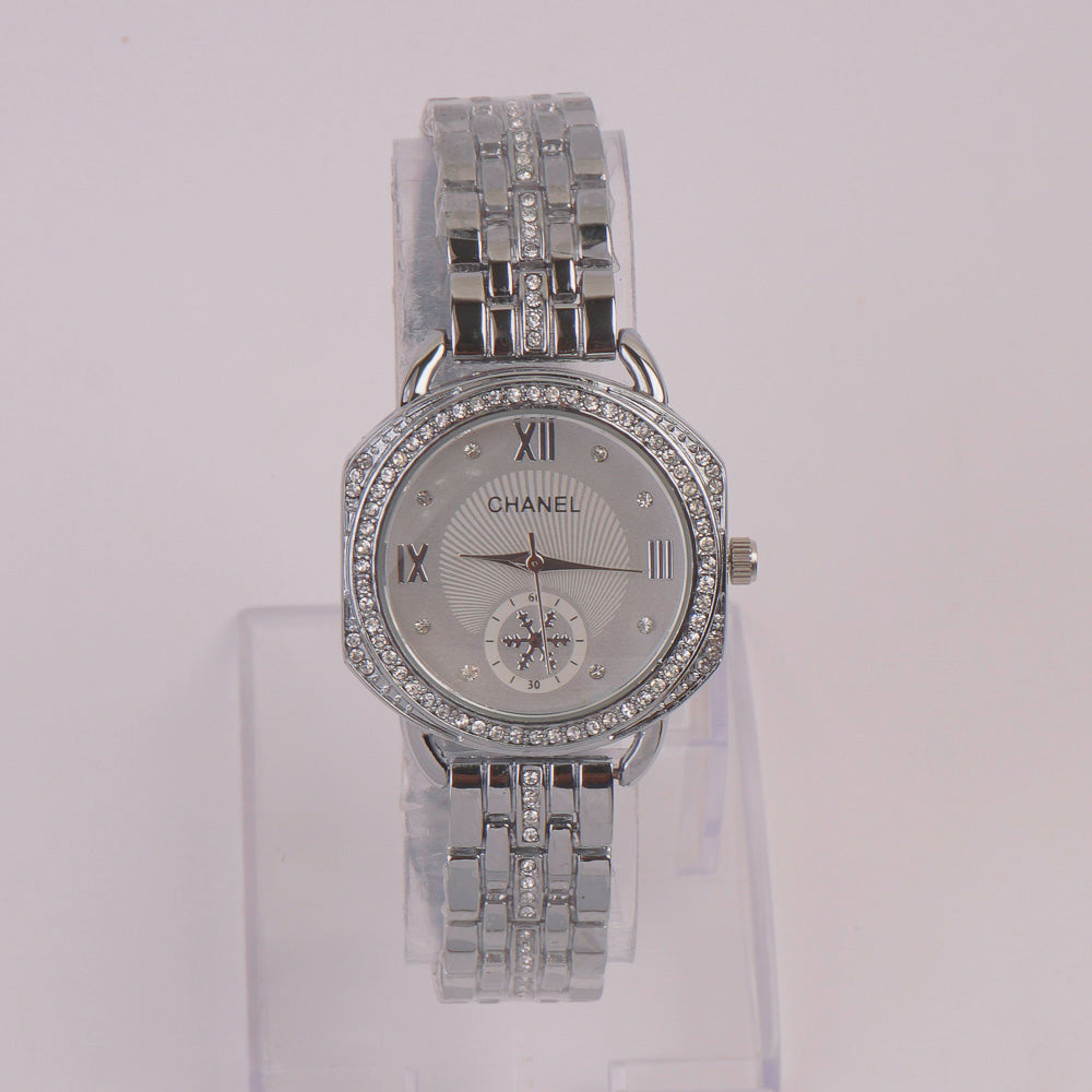 Women Chain Watch Silver White