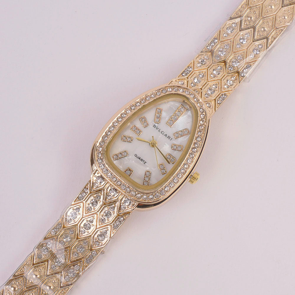 Woman Chain Watch Golden White