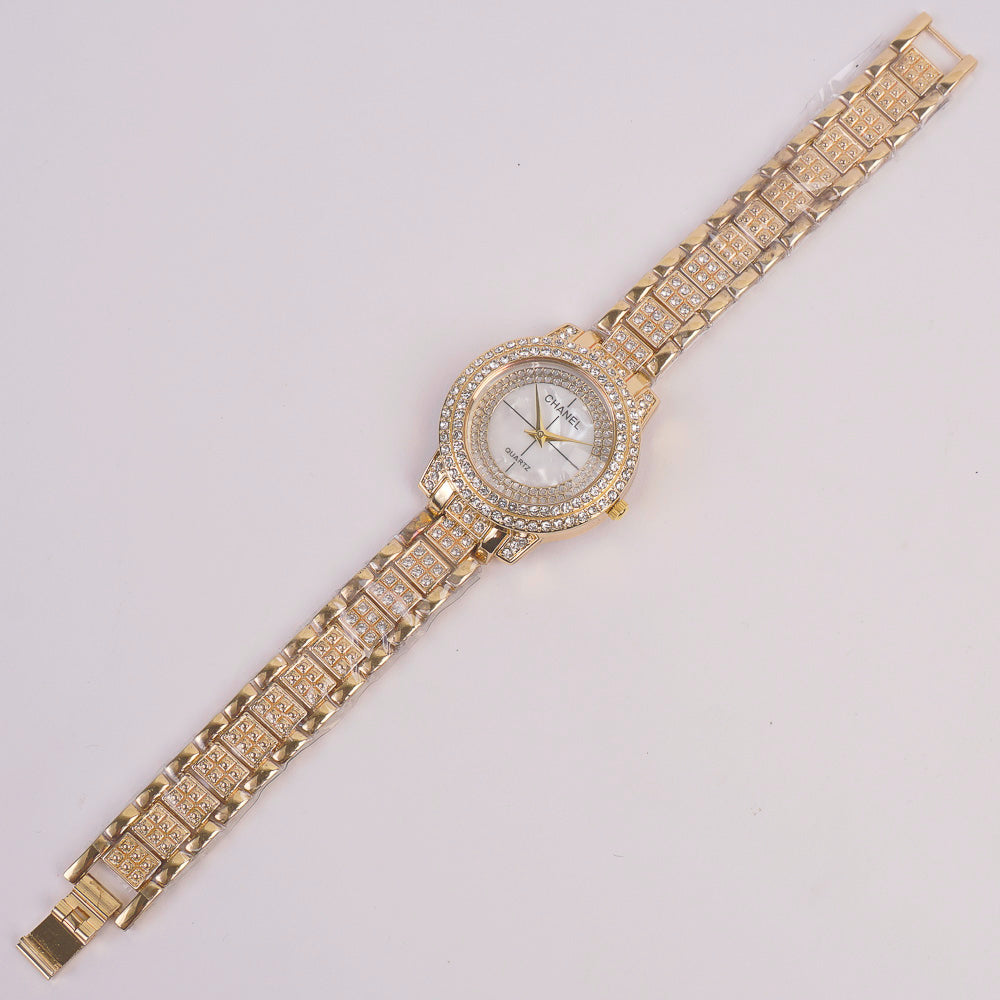 Woman Chain Watch Golden White