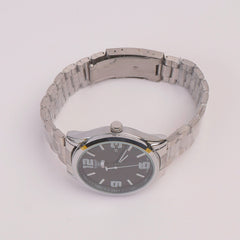 Mens Silver Chain Wrist Watch Black Dial