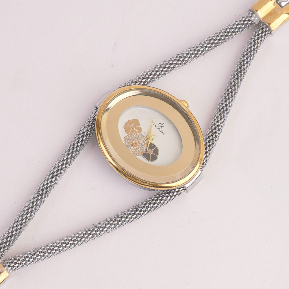 Women's Stylish Pipe Silver Chain Watch Golden & White Dial