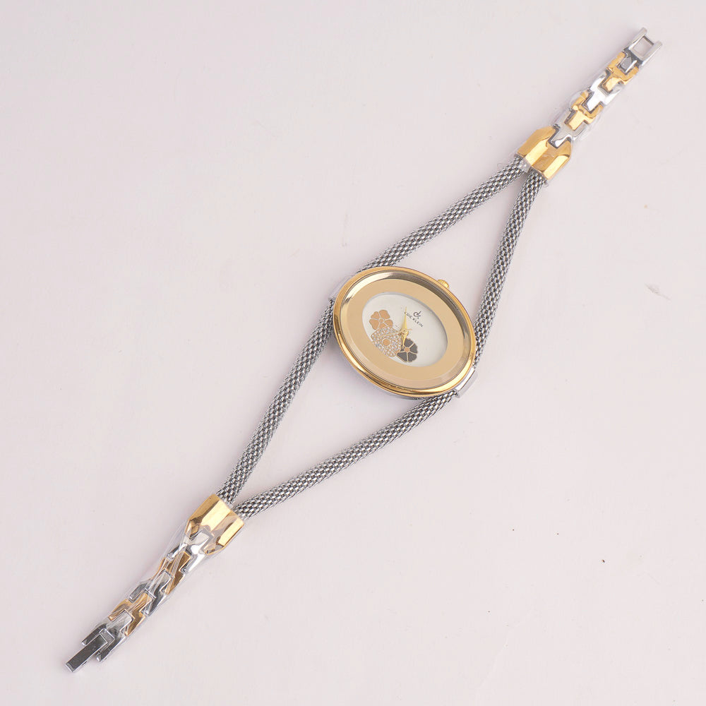 Women's Stylish Pipe Silver Chain Watch Golden & White Dial