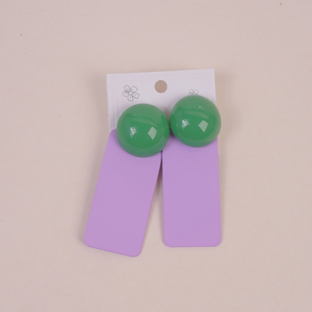 Woman Plain Earring Purple