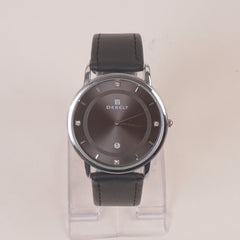 Men Casual Watch Black Silver Dial