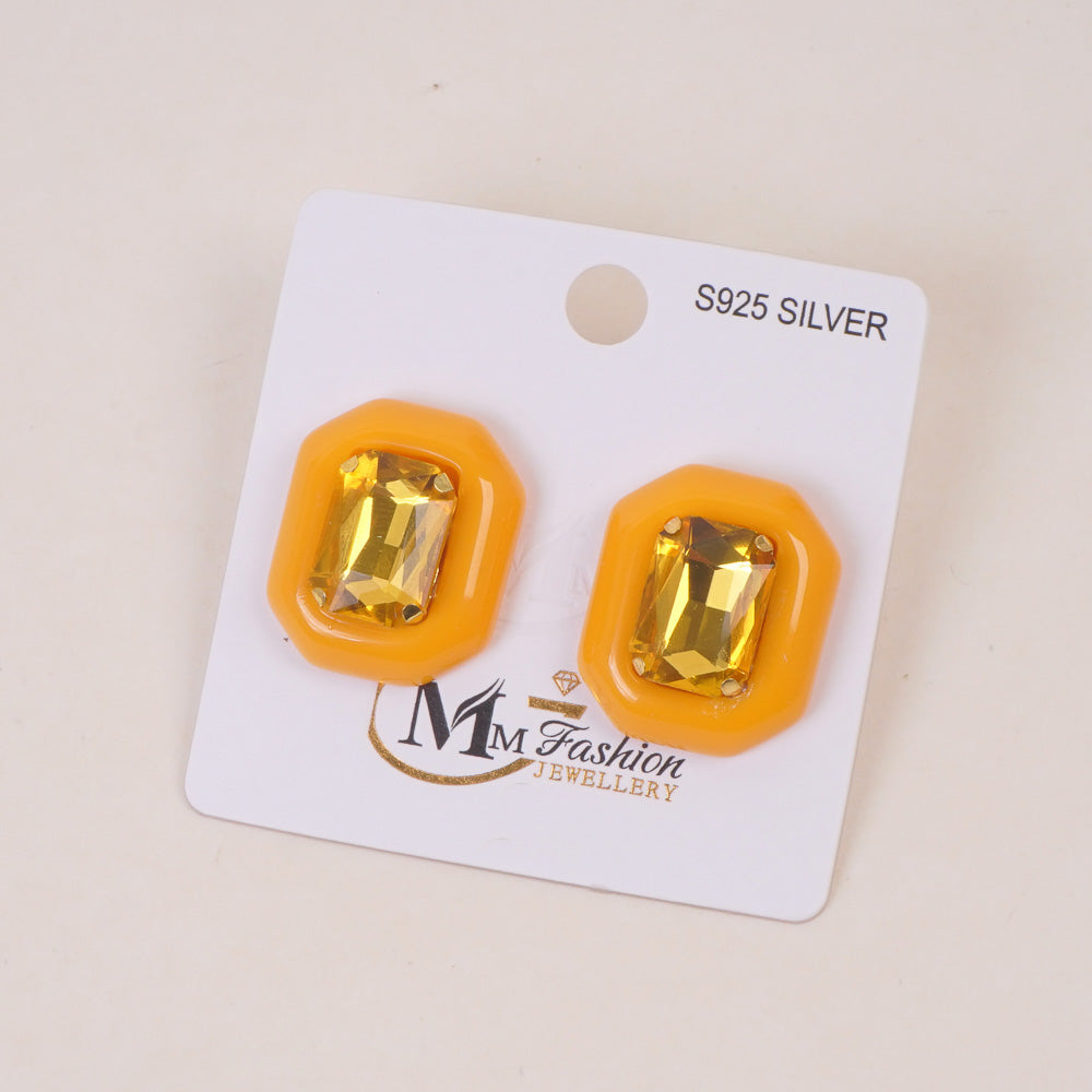 Woman's Casual Earring With Stone Yellow