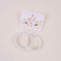 Woman's Casual Earring 4Pcs Set Flower Design White