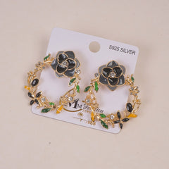 Woman's  Flower Design Earring Black