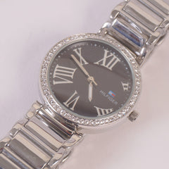 Women Stylish Chain Wrist Watch Silver Black