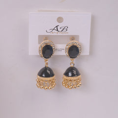 Woman's Traditional Earring Black