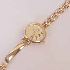 Women Stylish Chain Wrist Watch Golden