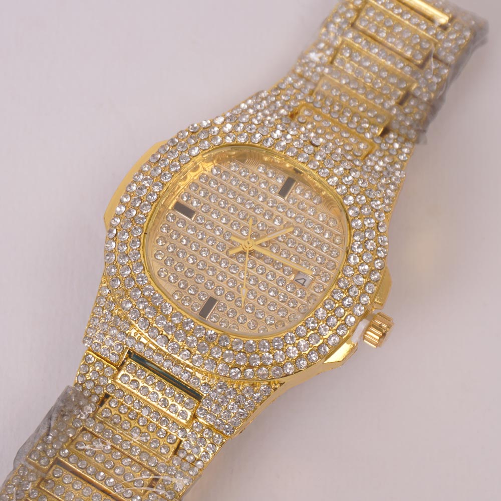 Women Stone Design Chain Wrist Watch Golden