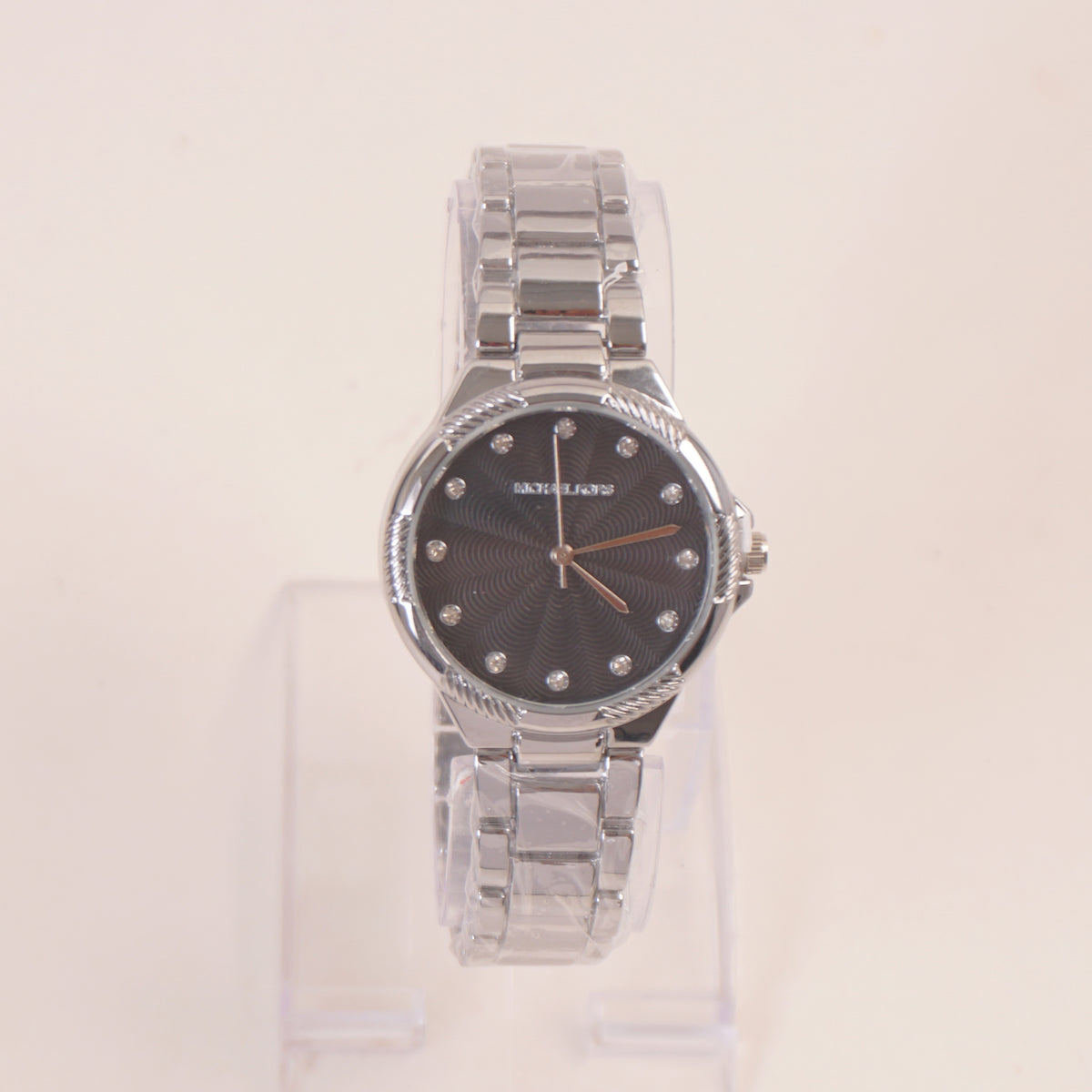 Women Stone Design Chain Wrist Watch Silver