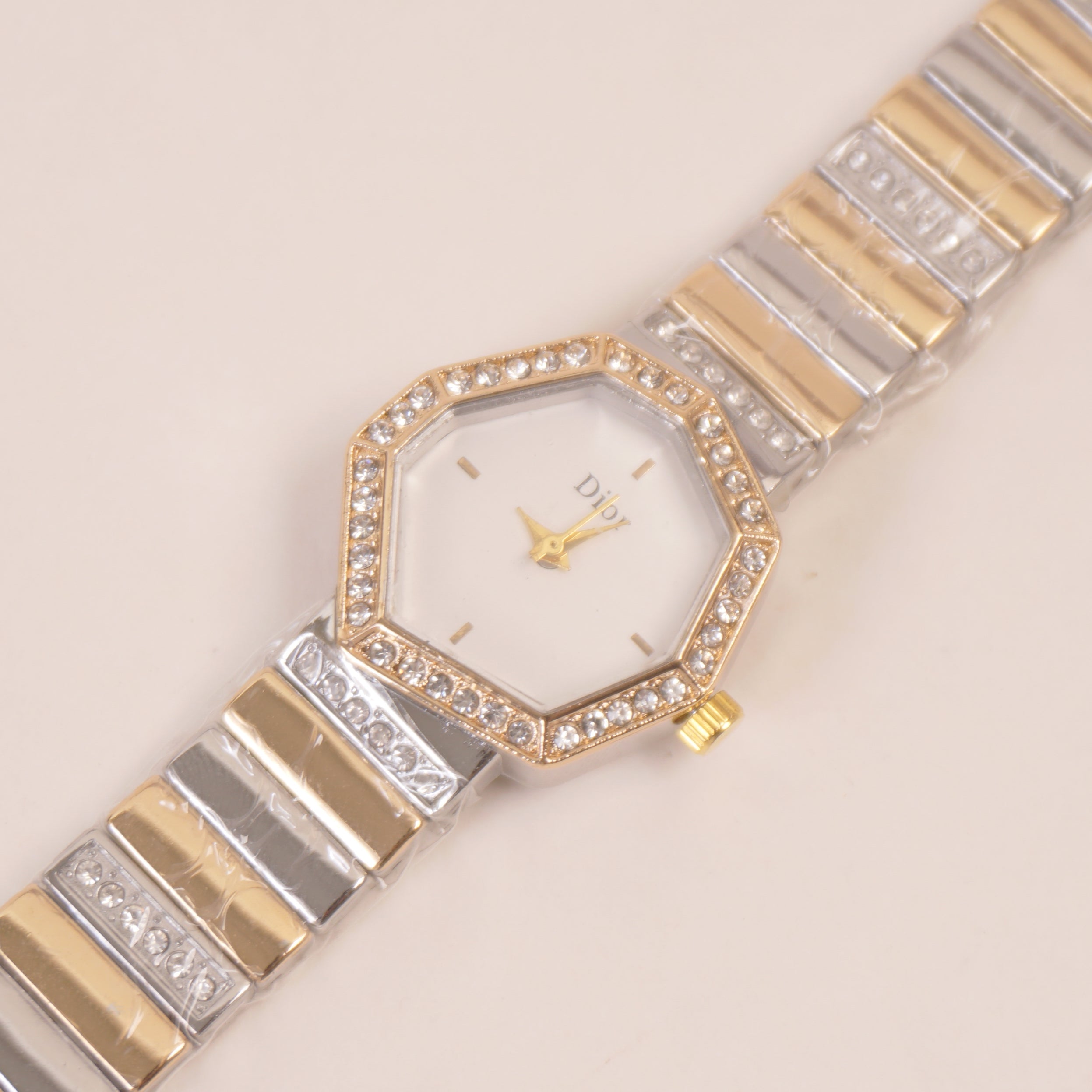 Two Tone Women Stone Design Chain Wrist Watch White