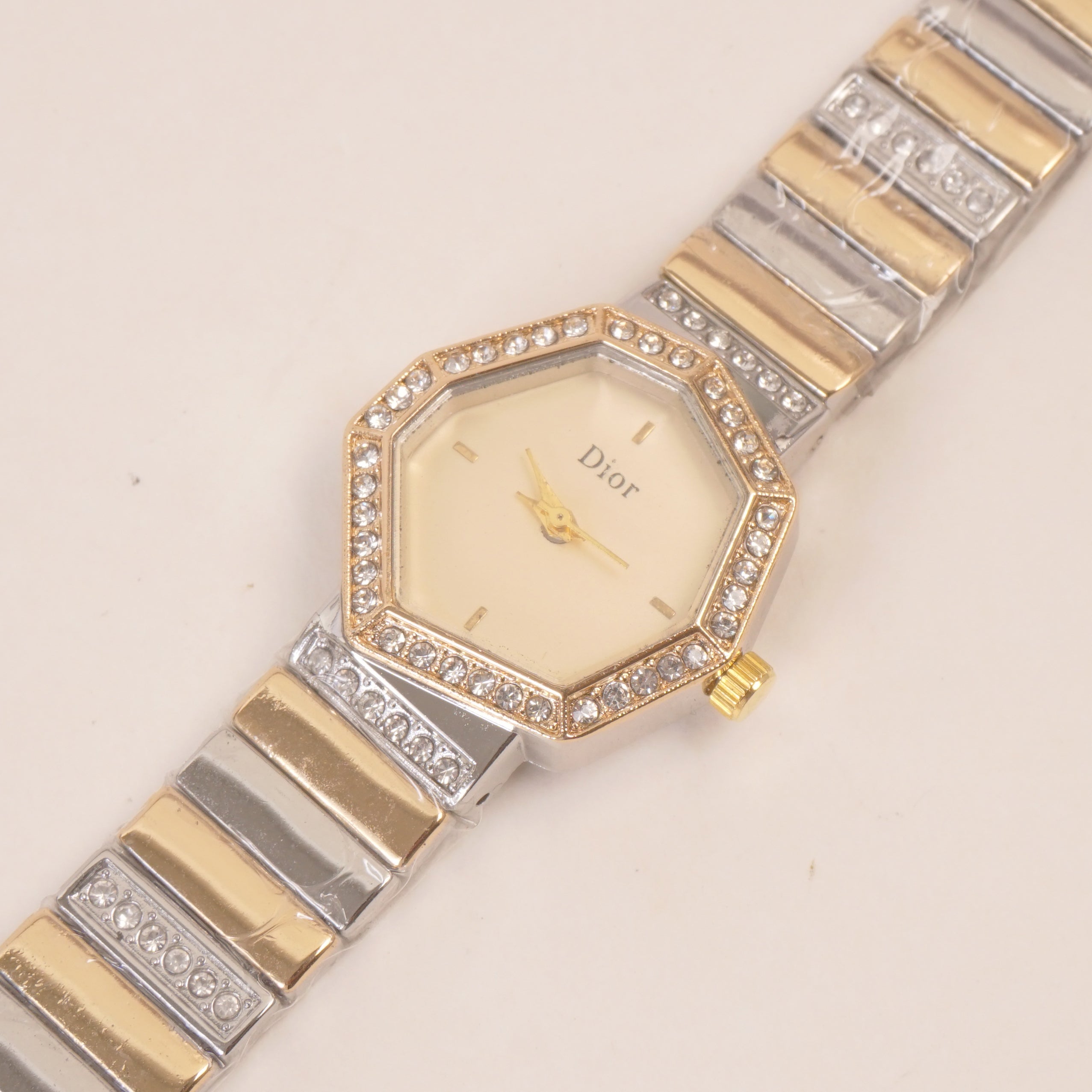 Two Tone Women Stone Design Chain Wrist Watch Golden