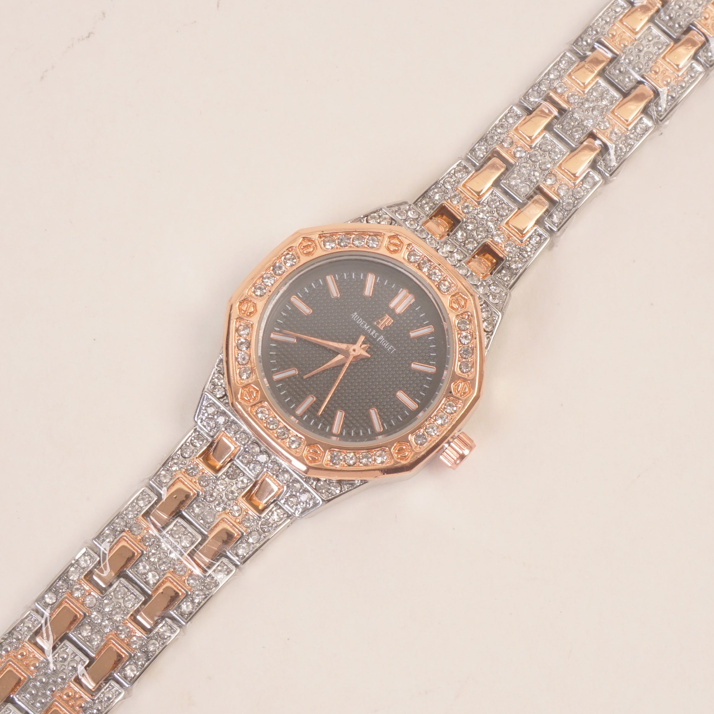 Two Tone Women Stone Design Chain Wrist Watch Black