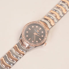 Two Tone Women Stone Design Chain Wrist Watch Black Dial