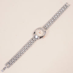 Women Stone Design Chain Wrist Watch White Dial