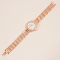 Women Stone Design Chain Wrist Watch White Dial