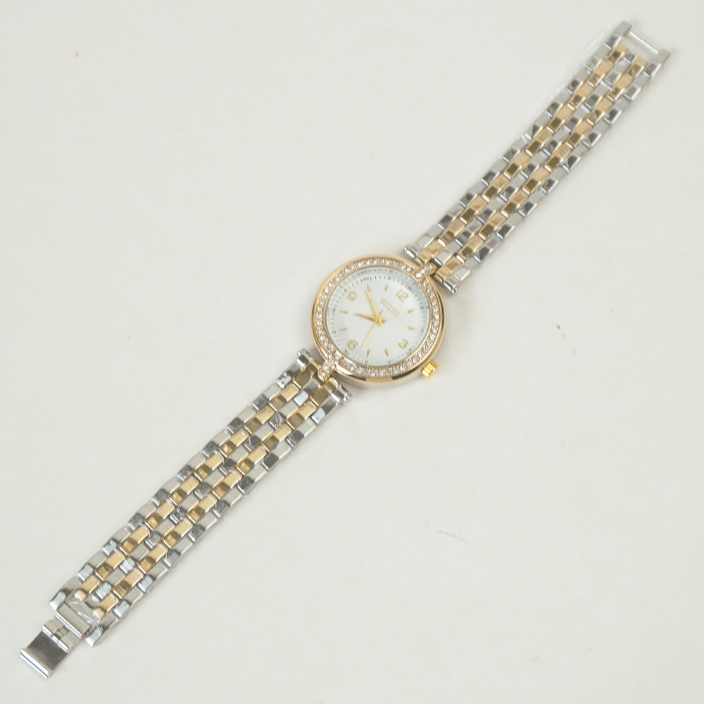 Two Tone Women Stone Design Chain Wrist Watch Golden White