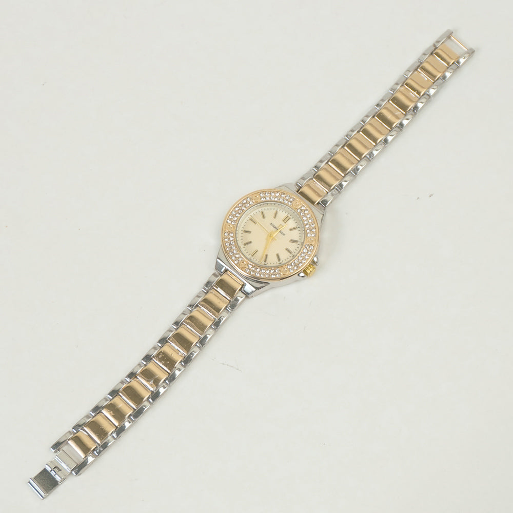 Two Tone Women Stone Design Chain Wrist Watch Golden