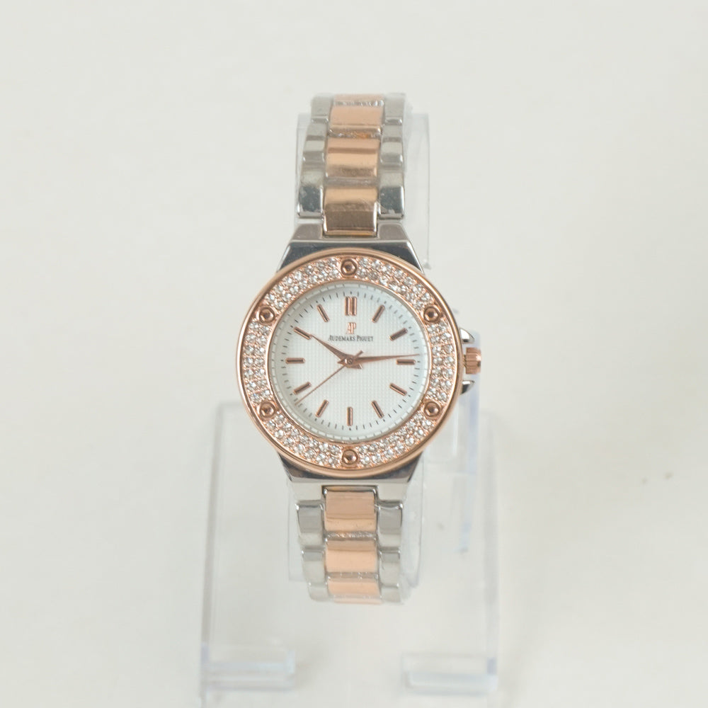 Two Tone Women Stone Design Chain Wrist Watch Rosegold White