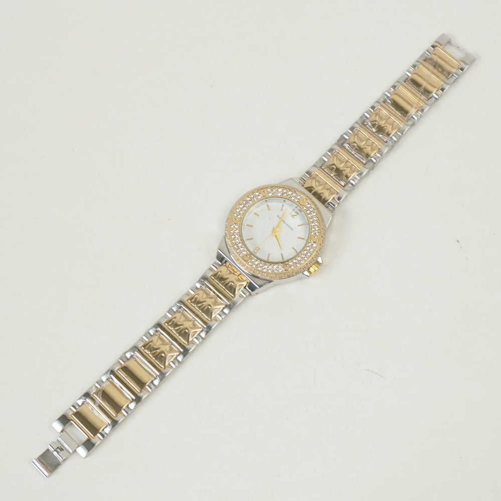 Two Tone Women Stone Design Chain Wrist Watch Golden White