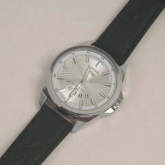 Man's Wrist Watch Silver White with Black Straps