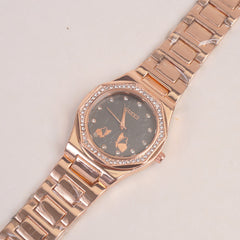 Woman Stone Design Chain Wrist Watch With Black Dial