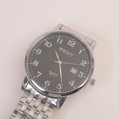 Mans Silver Chain Wrist Watch with Black Dial 6001-5