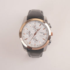 Men's Chronograph Wrist Watch White Dial Black Straps