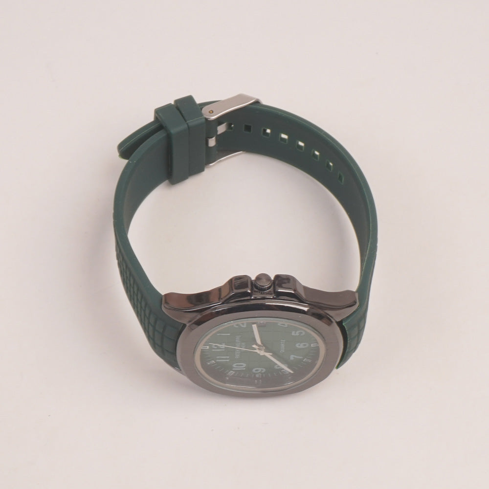 Green Strap Black Dial Man's Wrist Watch PP