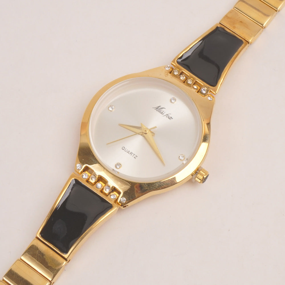 Woman Fancy Chain Watch Golden Black Style