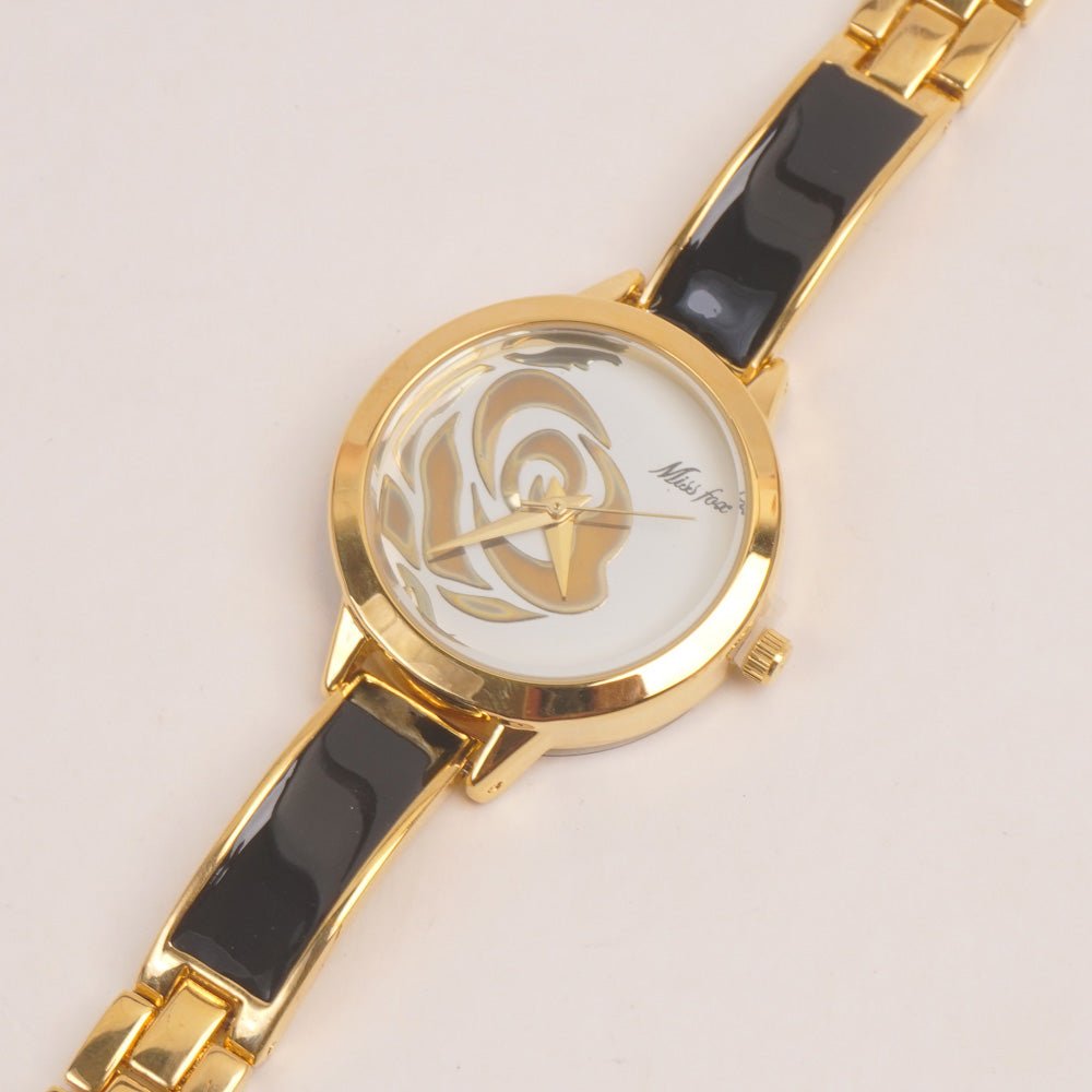 Woman Fancy Chain Watch Golden Black Style