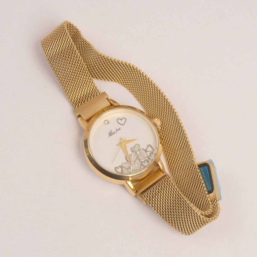 Woman Fancy Chain Watch Golden