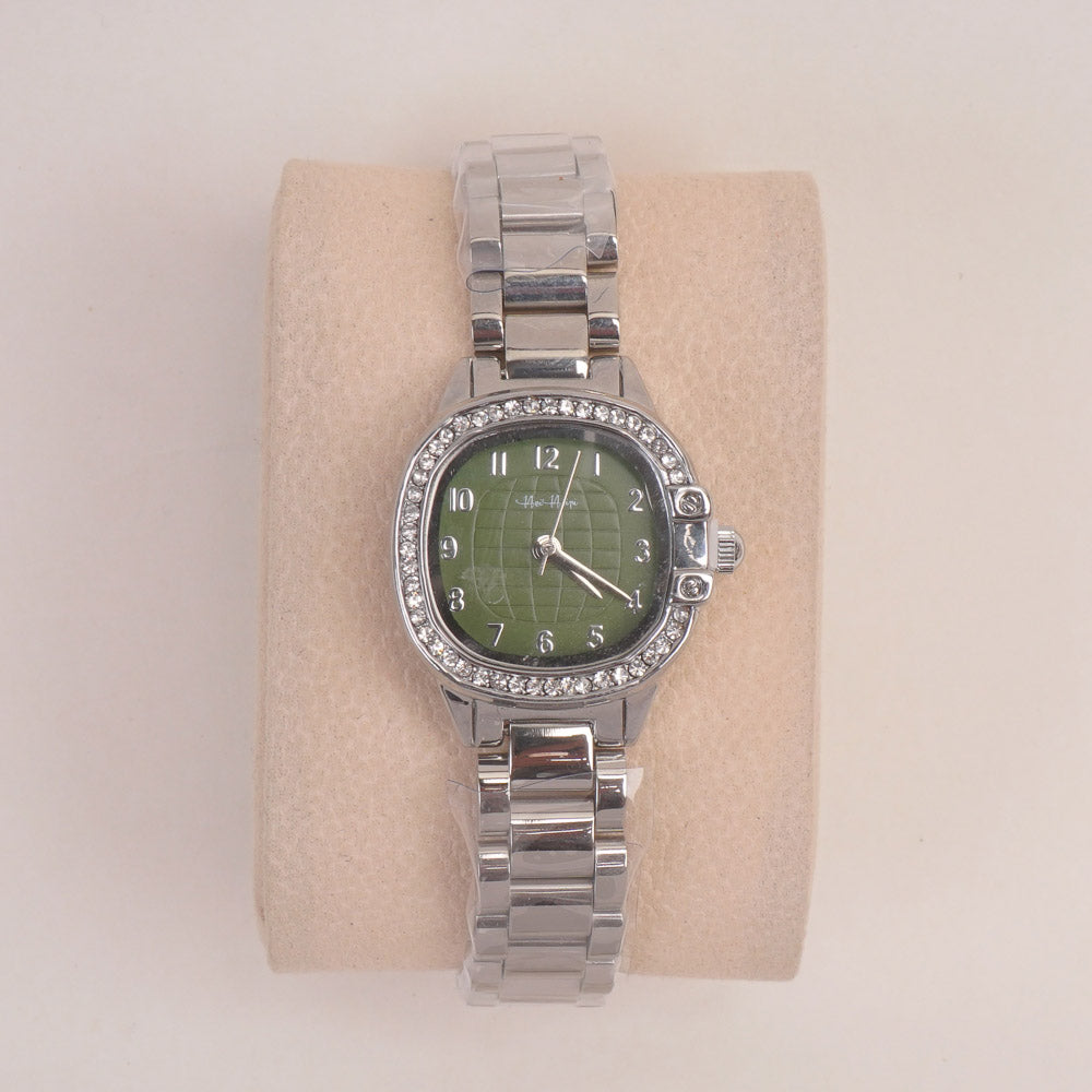 Woman Silver Chain Watch With Green Dial